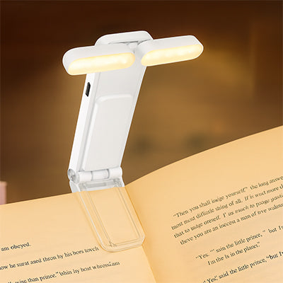 page livre eclairee lampe pour lecture