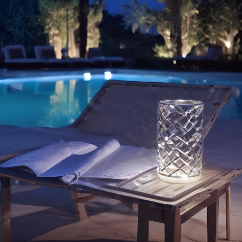 soiree detente piscine lampe de chevet