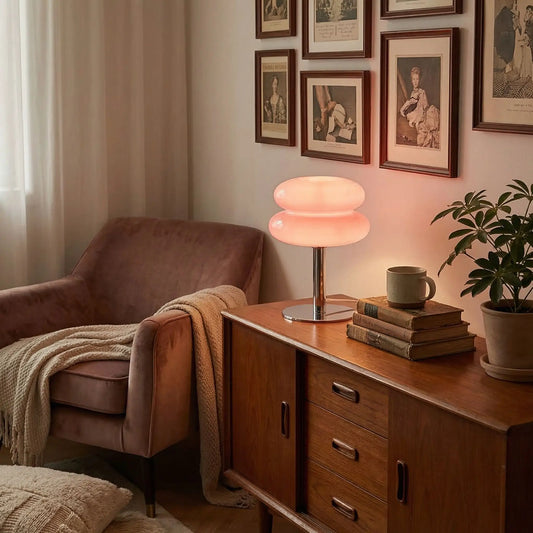 ambiance detente lecture passionnee romantique lampe a poser verre