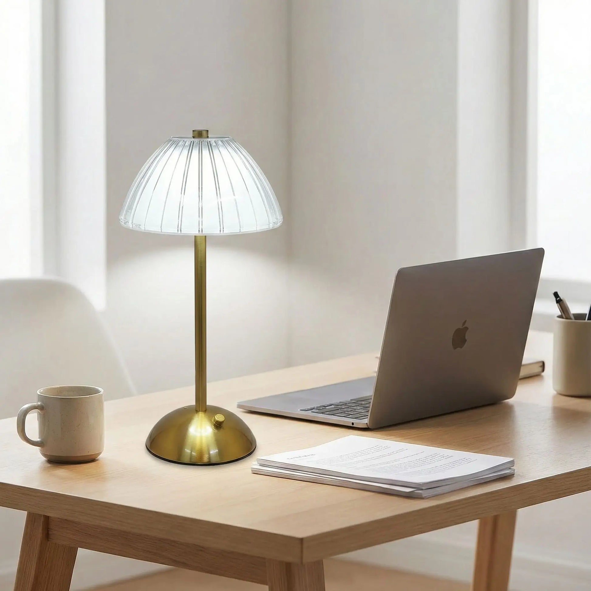 bureau tasse lumiere blanche protection lampe led a poser