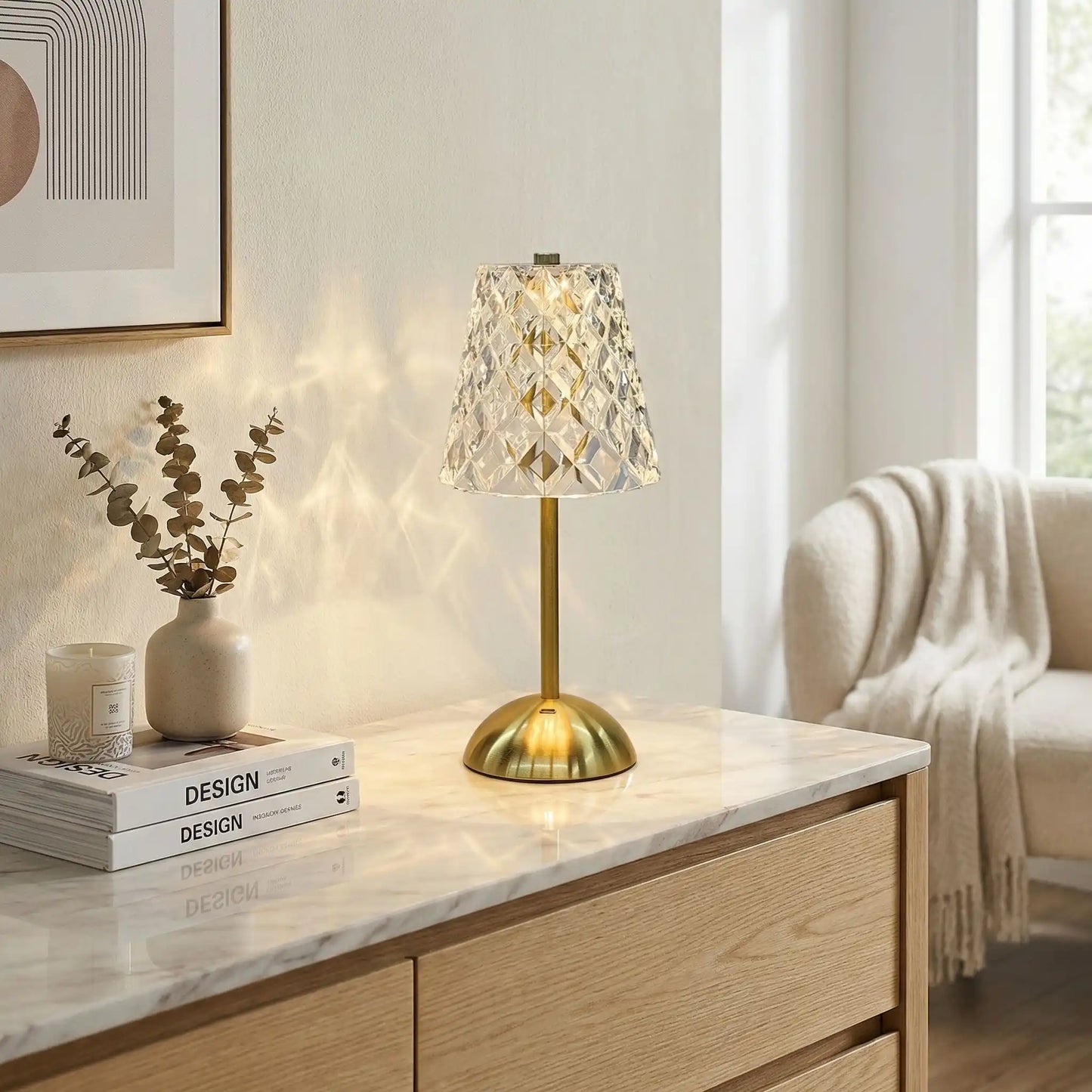 coin chaleureux design lumiere doree lampe a poser indus