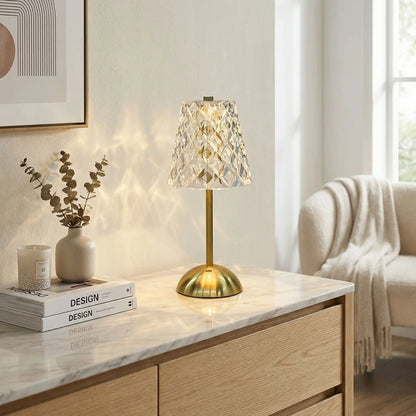 coin chaleureux design lumiere doree lampe a poser indus