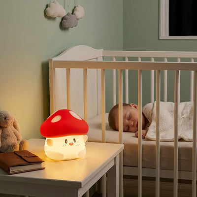 enfant dort apaise lit lumiere chaude tamisee veilleuse bebe