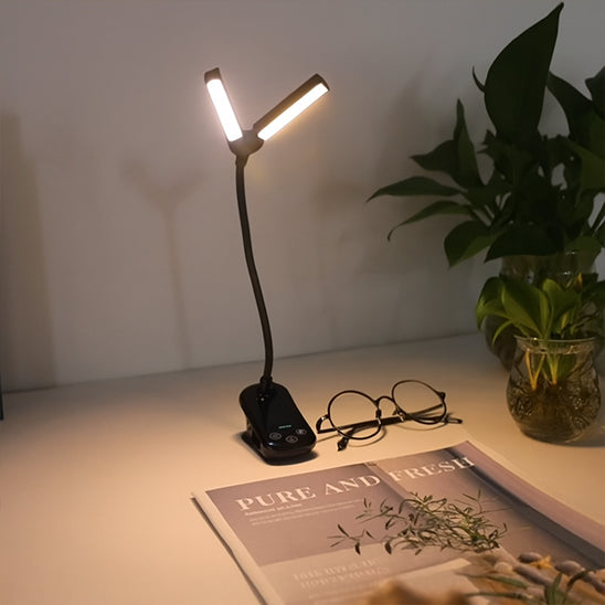 espace organise lunettes lampe de lecture lit