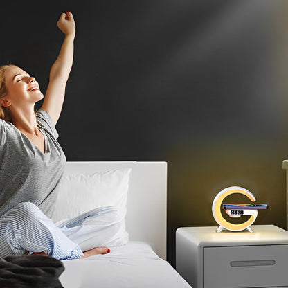 femme heureuse pleine energie lever du jour lampe de chevet