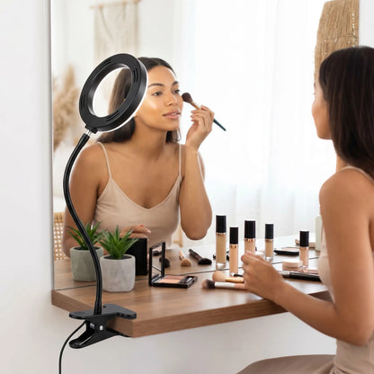 lampe de bureau a pincer confort optimal femme maquillage bien etre