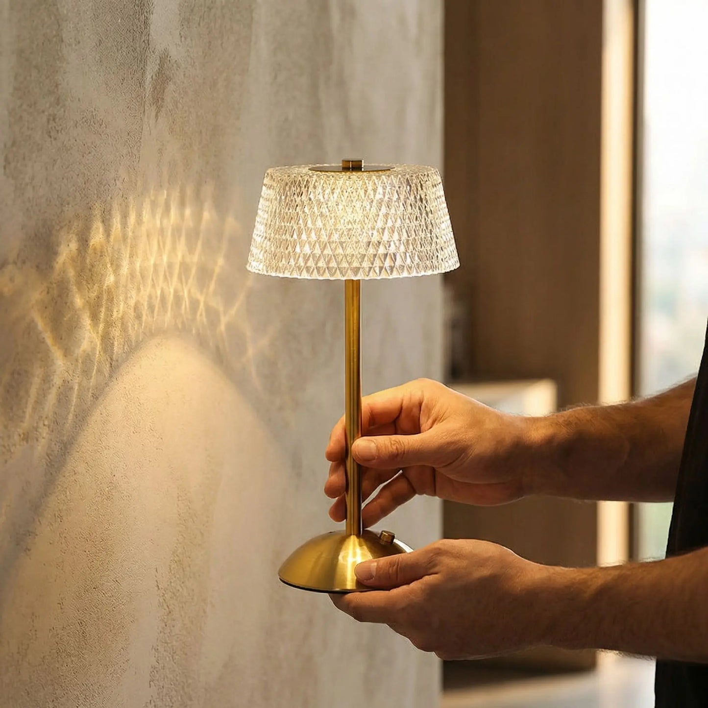 mur tamisee reflet diamant or lampe table de chevet