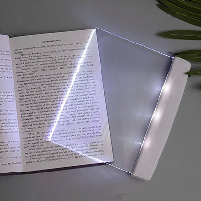page livre eclaire lumiere lampe liseuse
